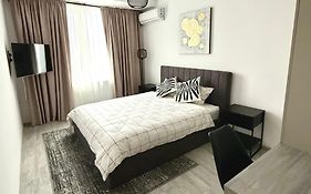 Rulu Studio Militari Residence Ballroom